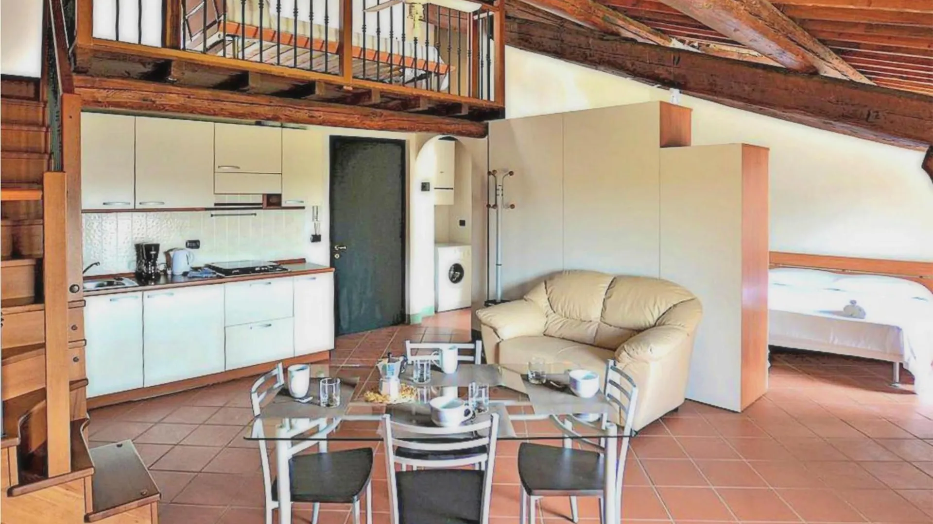 1 Bedroom Cozy Apartment In Cola Sona Itálie
